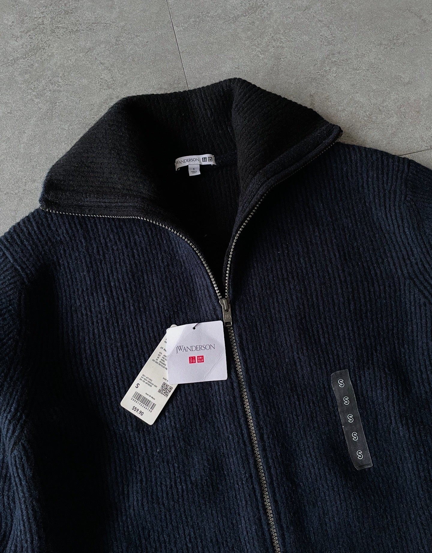 UNIQLO X JW ANDERSON KNIT ZIP UP NECK SWEATER ⚡️