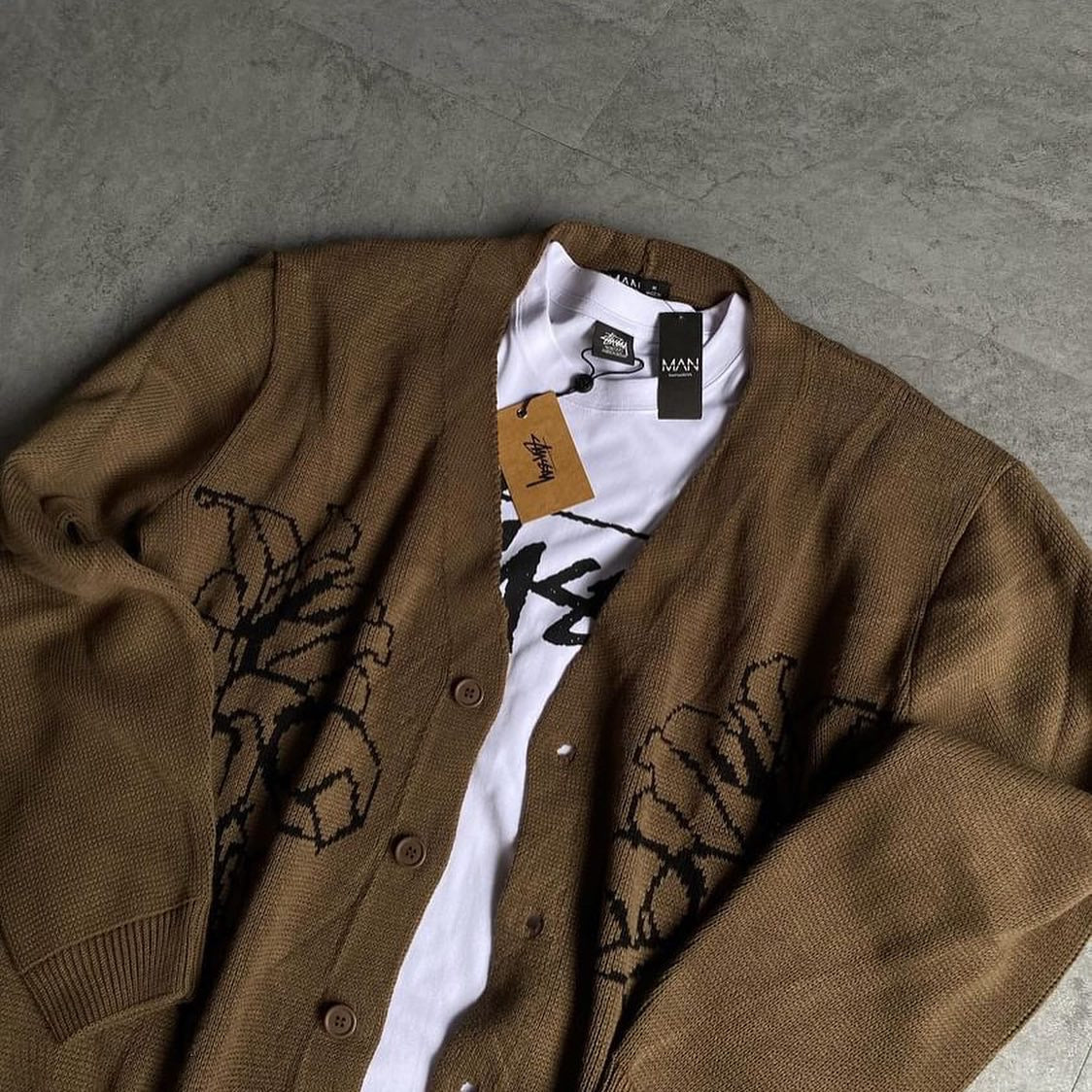 BHM OVERSIZED BROWN GRAPHIC CARDIGAN