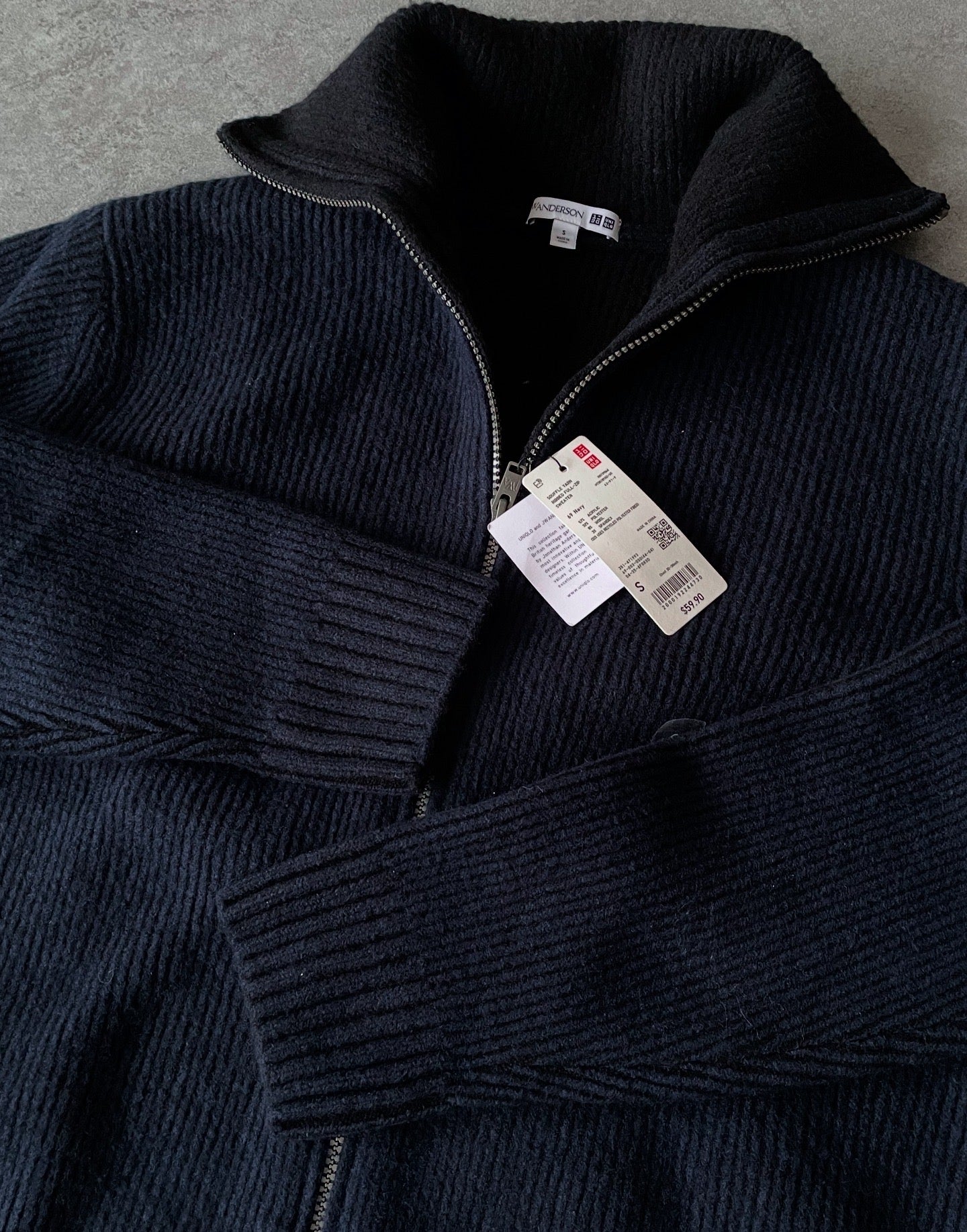 UNIQLO X JW ANDERSON KNIT ZIP UP NECK SWEATER ⚡️