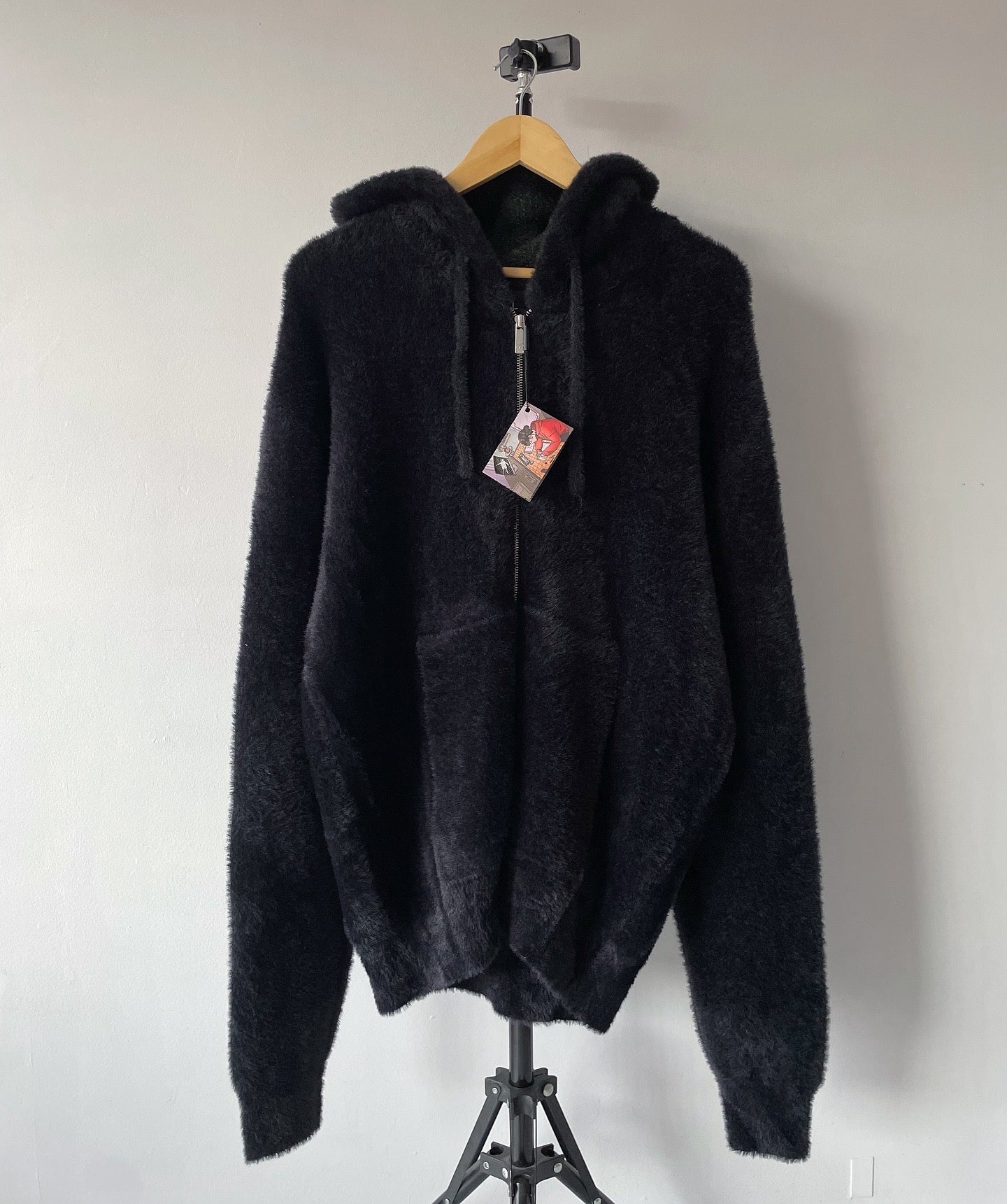 DERSCHUTZE CLO. NYC TO RIO ZIP KNIT HOODIE