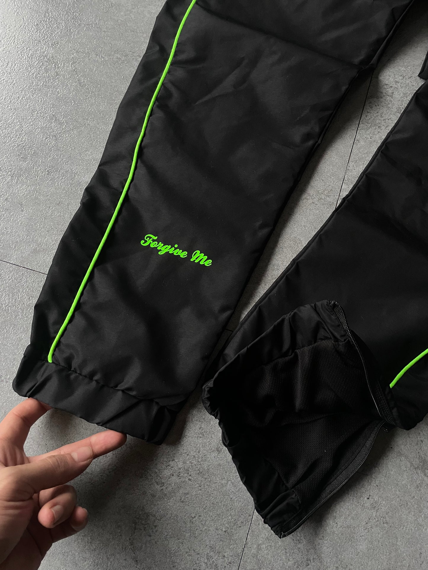 SYNA WORLD TRACKSUIT