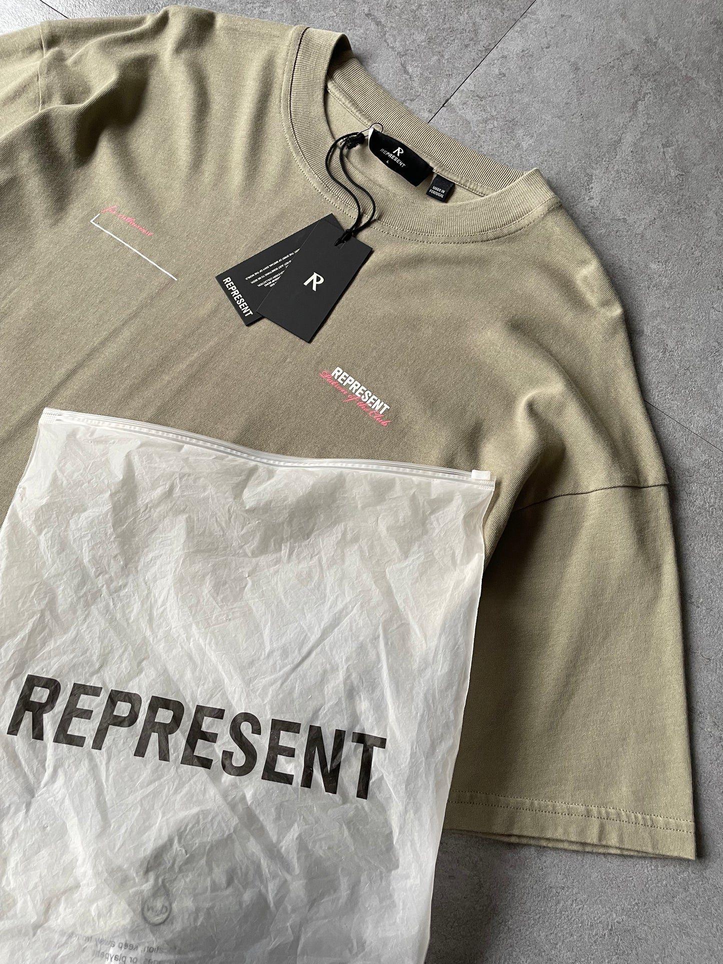 REPRESENT CLO. OVERSIZED “PATRON OF THE CLUB” TEE