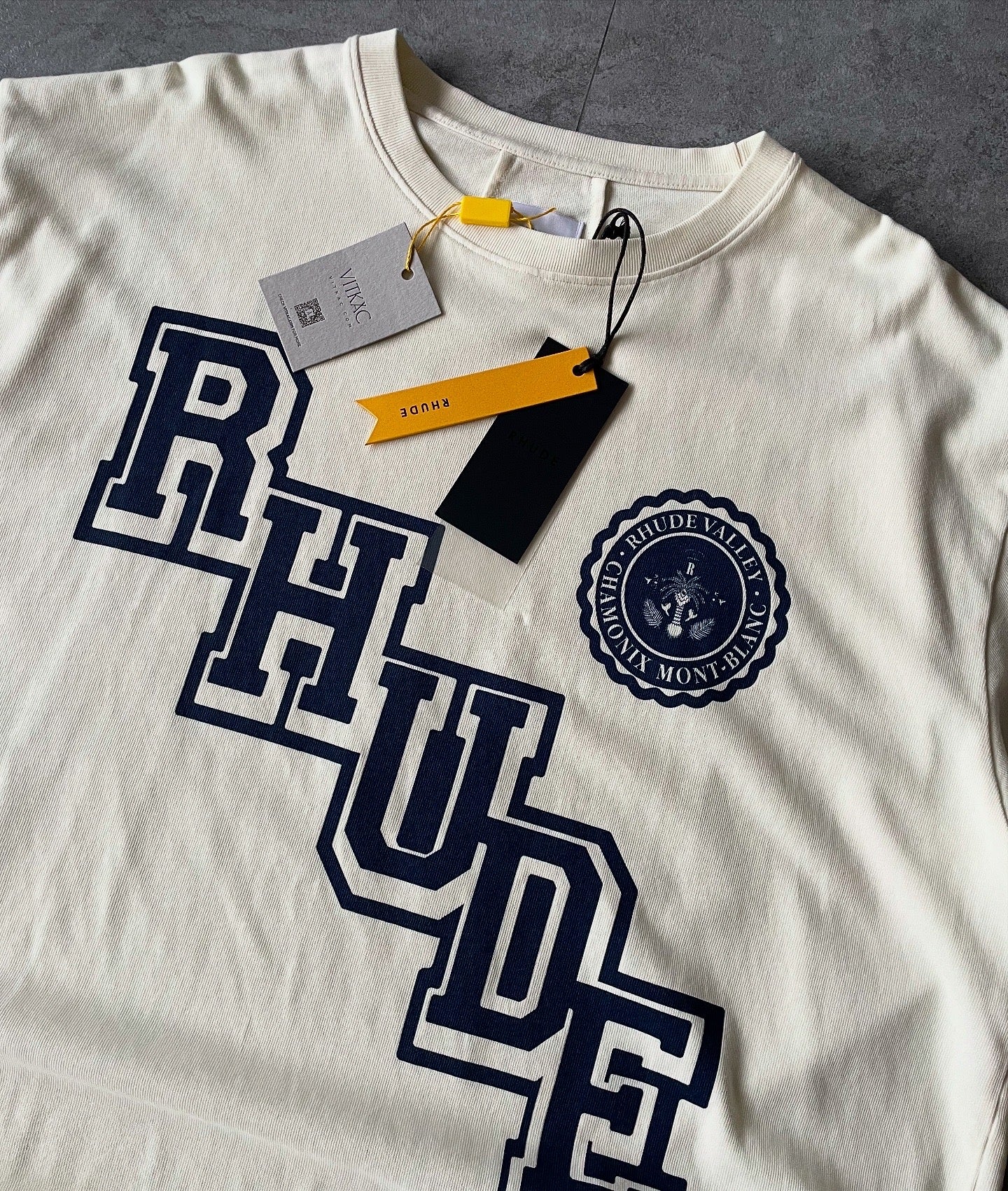 RHUDE COLLEGIATE CREST TEE💫
