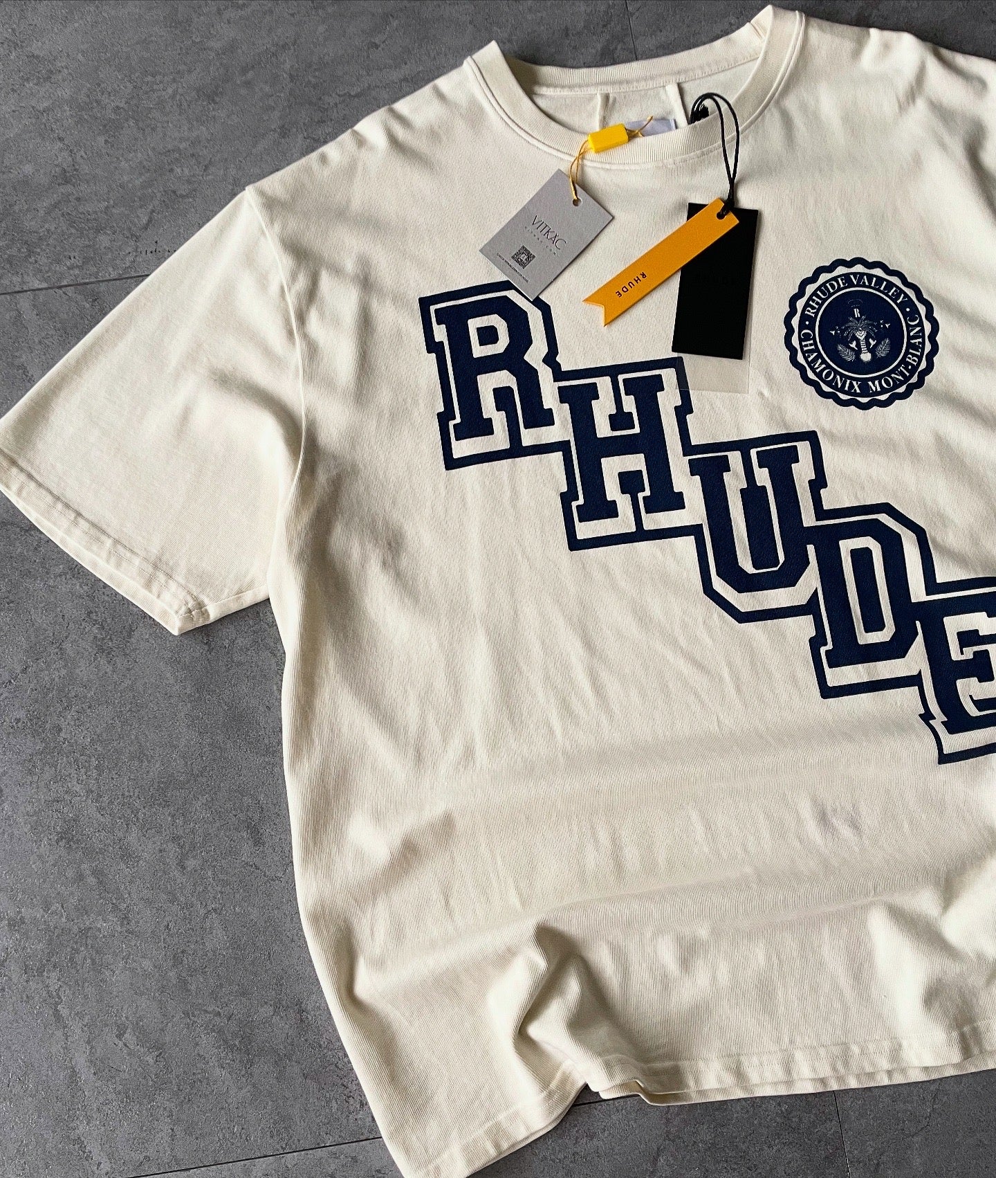 RHUDE COLLEGIATE CREST TEE💫